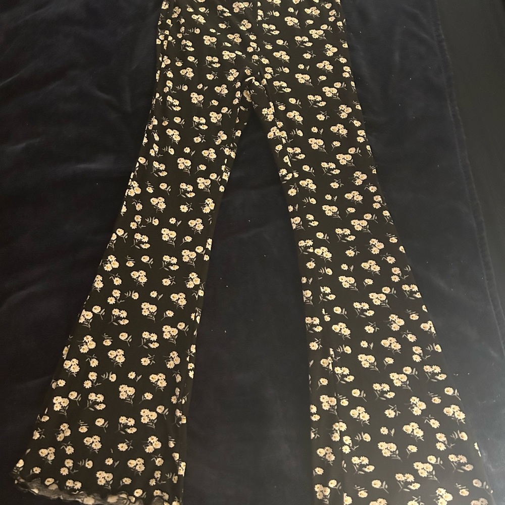 Flare daisy pants